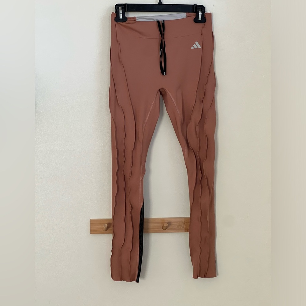Adidas aeroready Clay Brown & black Leggings worn once size small ruffle detail